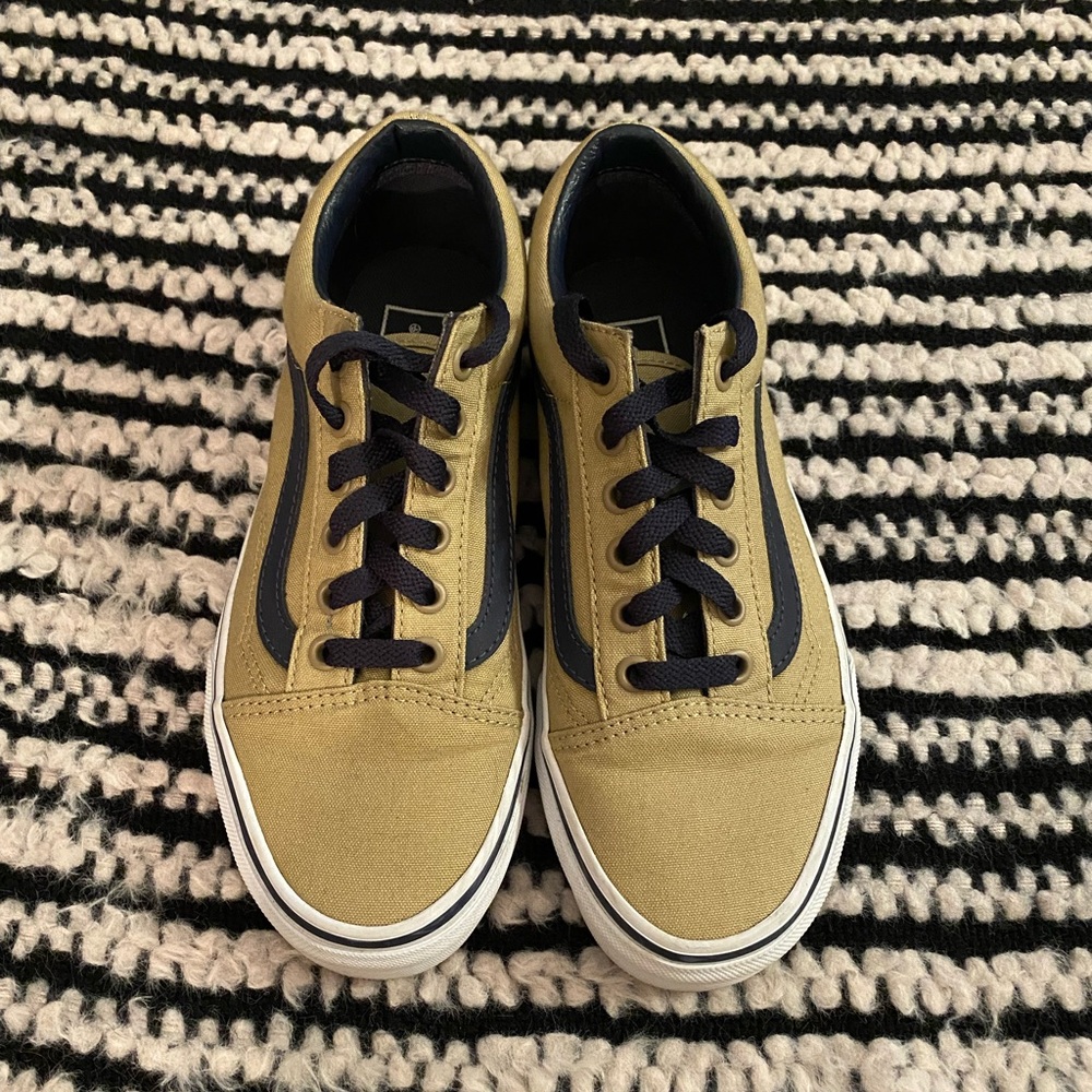 vans